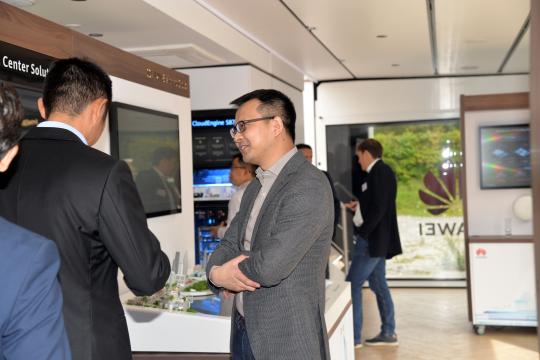 Huawei Roadshow